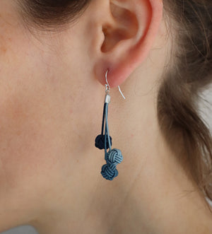 藍染水引 あわじ玉3連ピアス